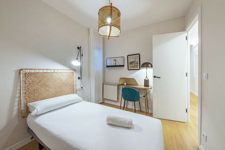 Bebarceloner Eixample Apartments