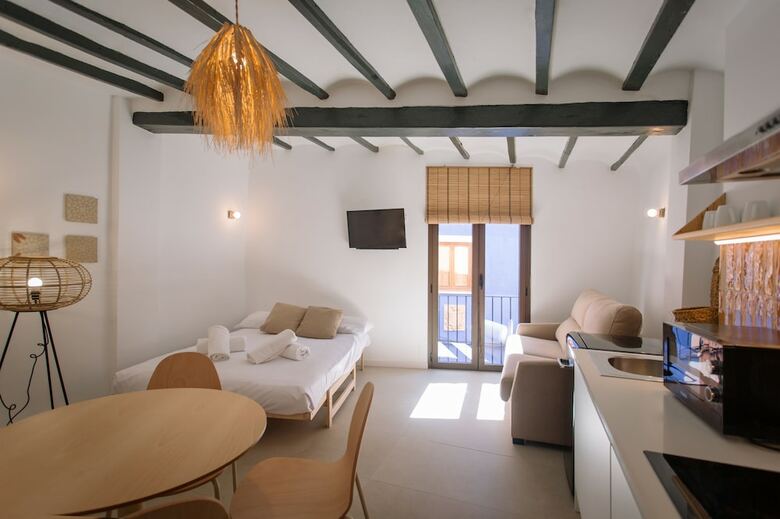 Apartamentos Alojamientos La Vila Mayor 36