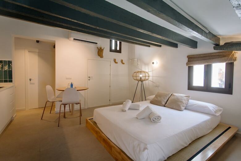 Apartamentos Alojamientos La Vila Mayor 36
