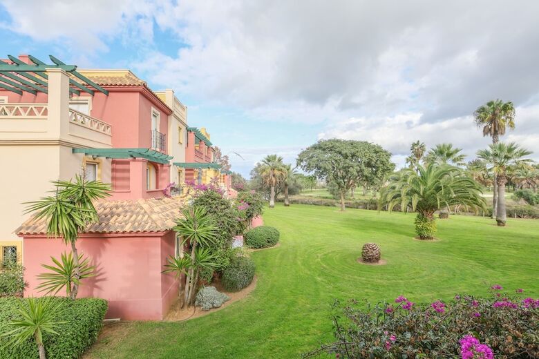 Apartamentos Isla Canela Golf In Isla Canela
