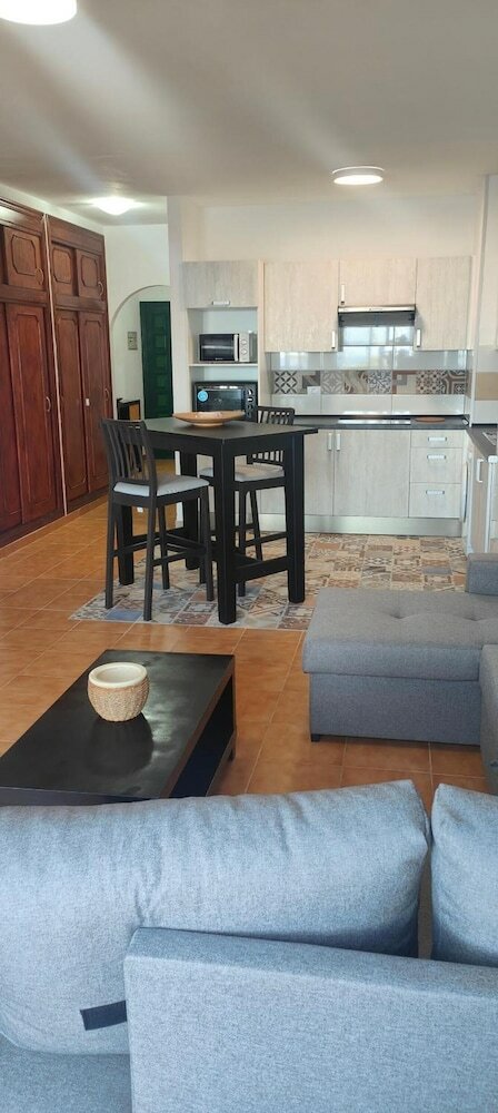 Apartamentos Casa Laly - Callao Salvaje