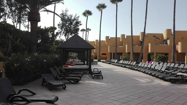 Apartamentos Beach Apt With Fast Wifi