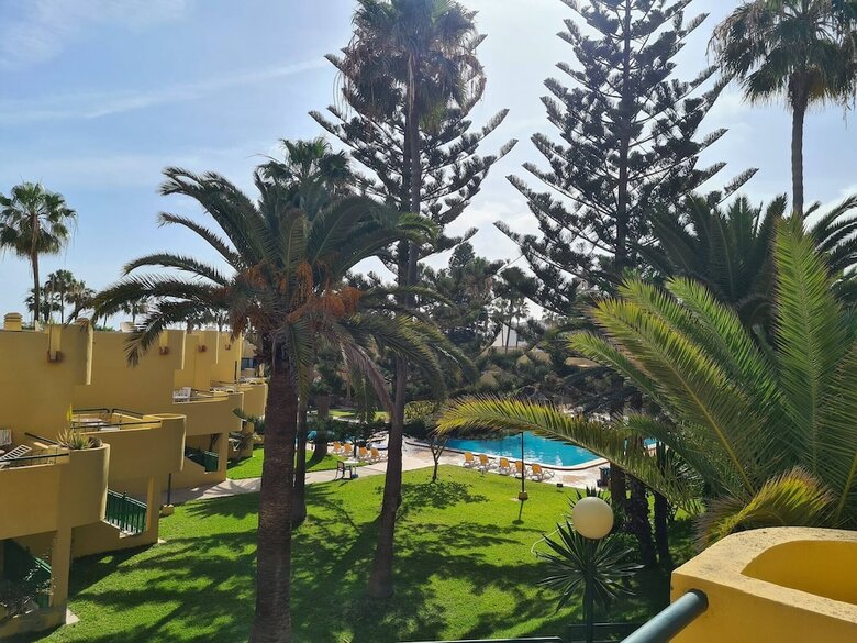 Apartamentos Beach Apt With Fast Wifi