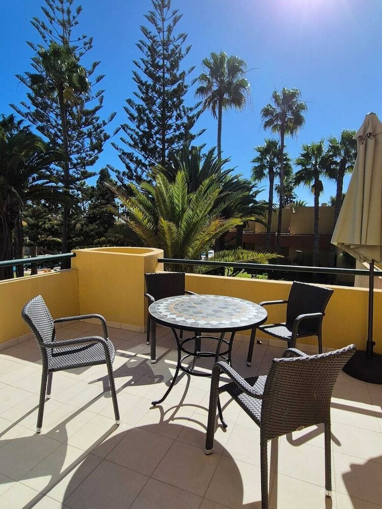 Apartamentos Beach Apt With Fast Wifi