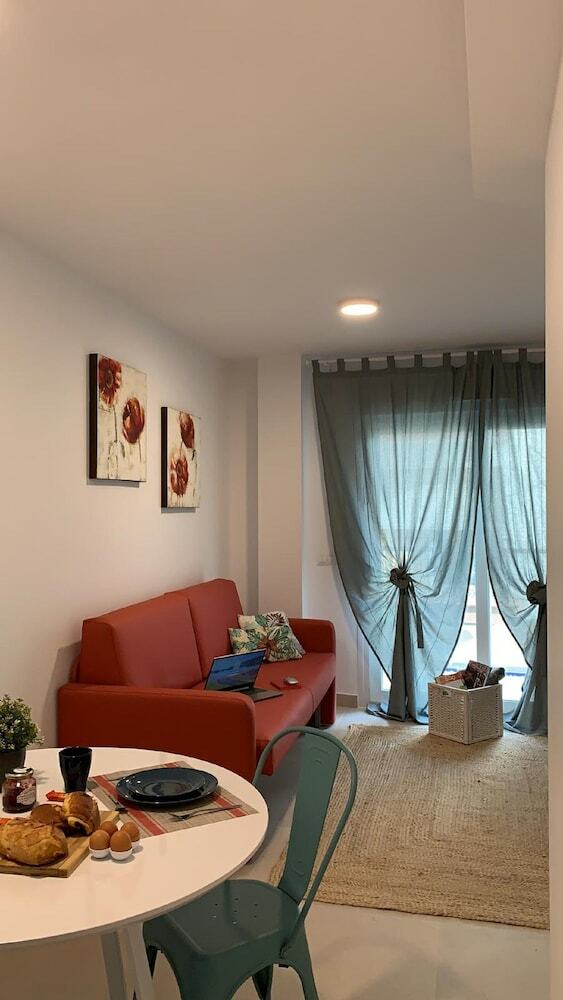Bnbook Medea Apartments 2