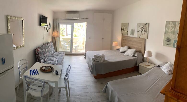 Apartamentos Apt In Benal Beach Resort, Wifi, 100m From Beach