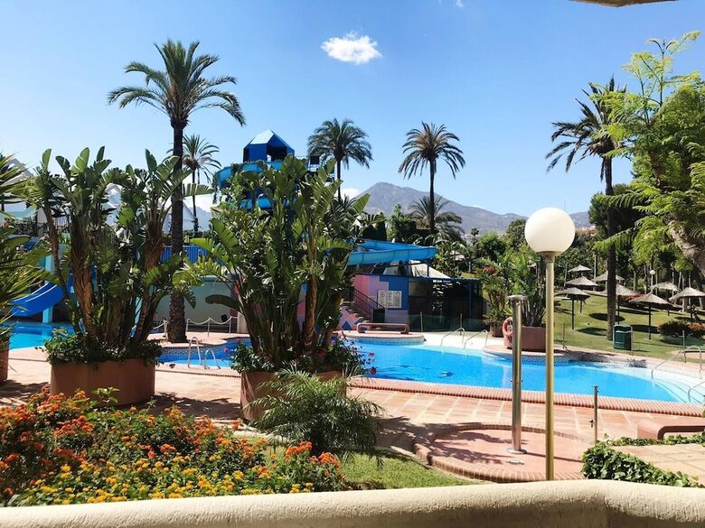 Apartamentos Apt In Benal Beach Resort, Wifi, 100m From Beach