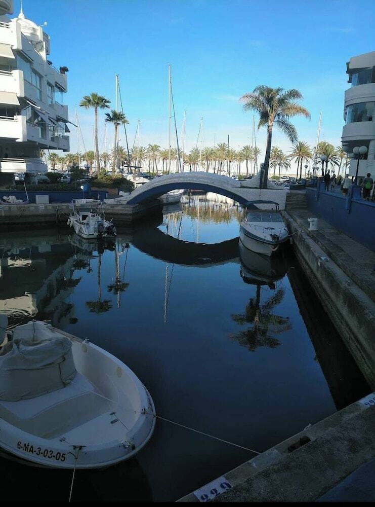 Apartamentos Apt In Benal Beach Resort, Wifi, 100m From Beach