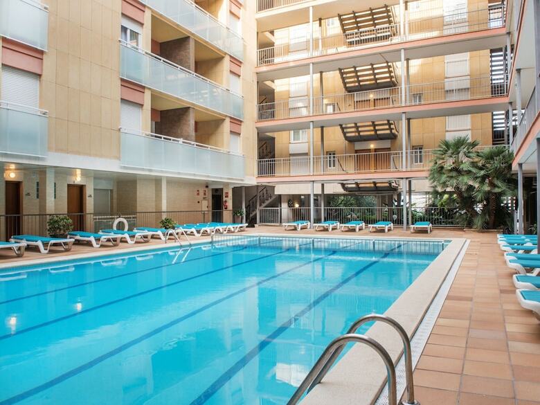 Apartment In Calafell With A Shared Pool