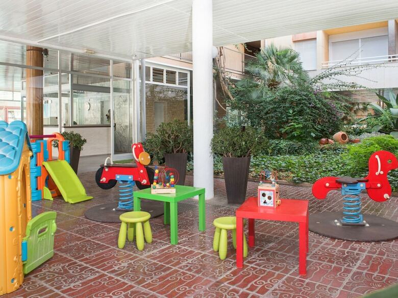 Apartment In Calafell With A Shared Pool