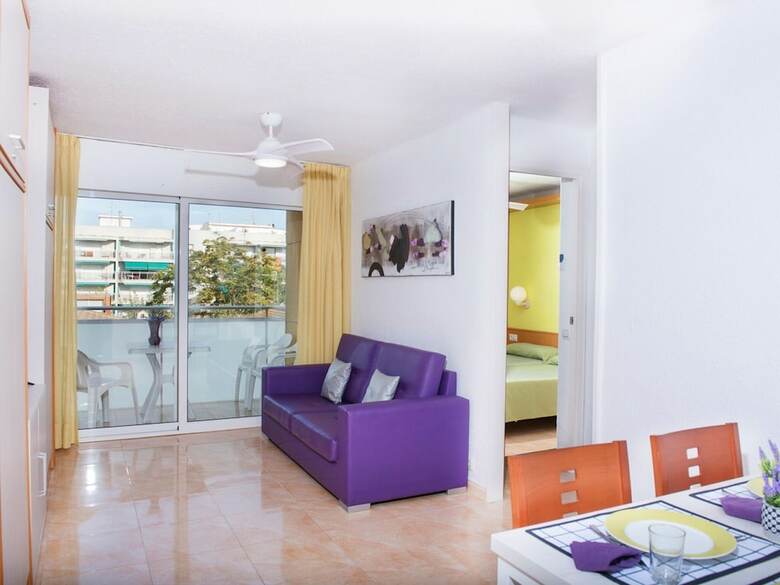 Apartment In Calafell With A Shared Pool