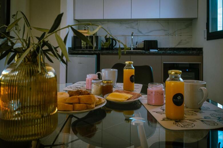 Lodwine Lodge Apartments