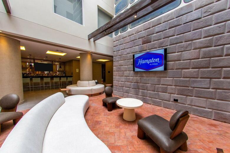 Hotel Hampton By Hilton Cusco