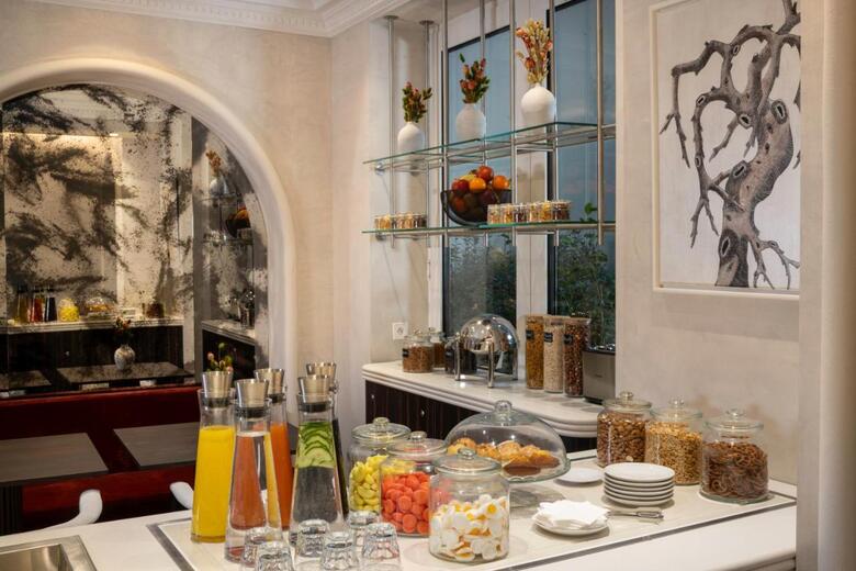 Hotel Des Carmes By Malone