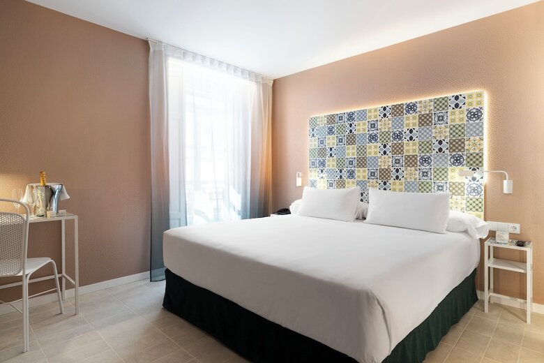 Axel Hotel Valencia ? Adults Only