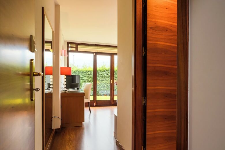 Indiana Boutique Hotel