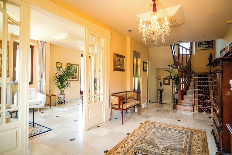 Indiana Boutique Hotel
