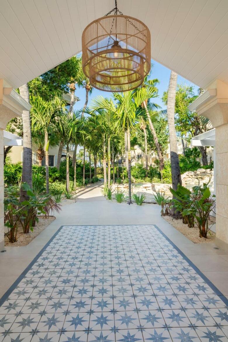 Hotel The Sands At Grace Bay