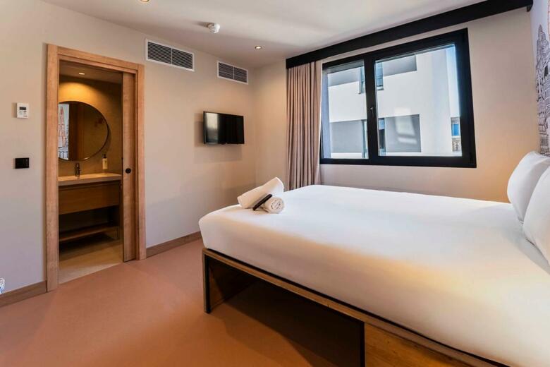Easyhotel Madrid Alcala