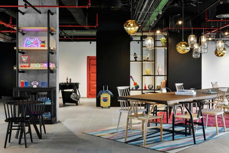 Hotel Moxy Alfragide Lisboa