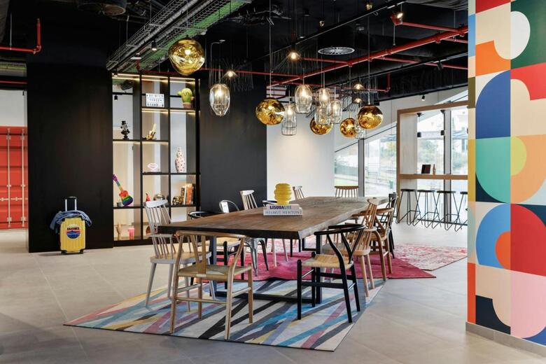 Hotel Moxy Alfragide Lisboa