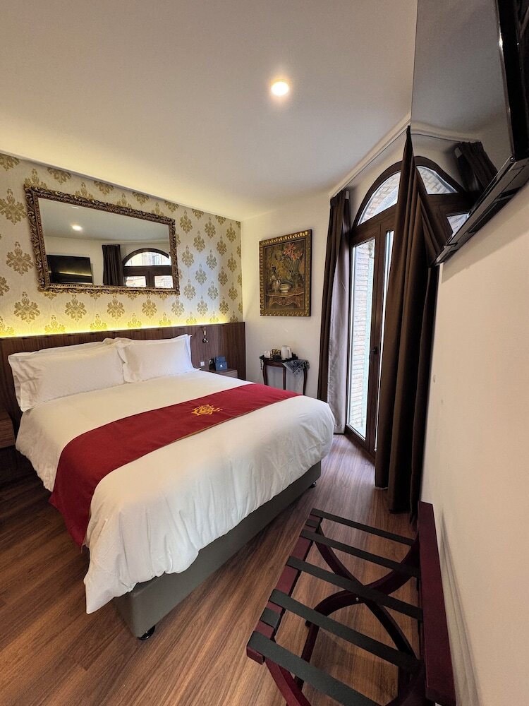 Hotel Boutique Cas�n De Los L�pez