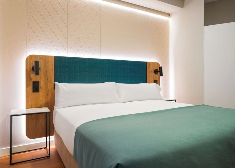 Hotel Limehome Benidorm Calle Major