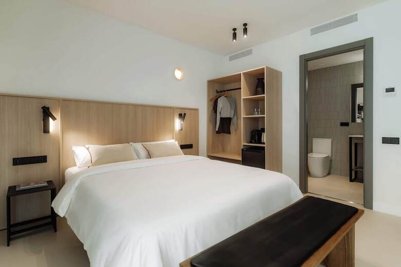 Hotel Design Suites By Olala Homes