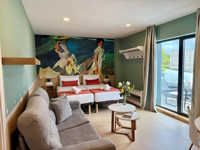 Hotel Luxury Singular Pensi�n Estudios Blue