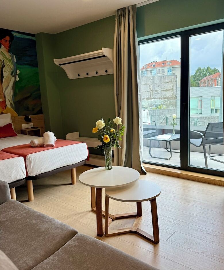 Hotel Luxury Singular Pensi�n Estudios Blue