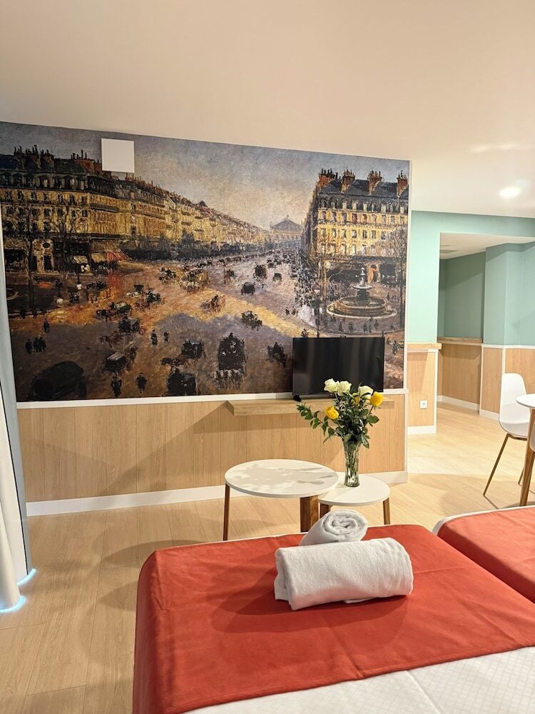 Hotel Luxury Singular Pensi�n Estudios Blue