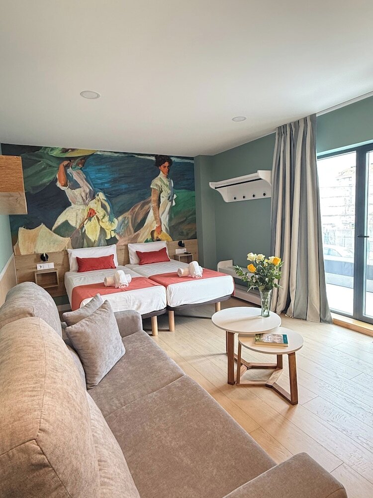 Hotel Luxury Singular Pensi�n Estudios Blue