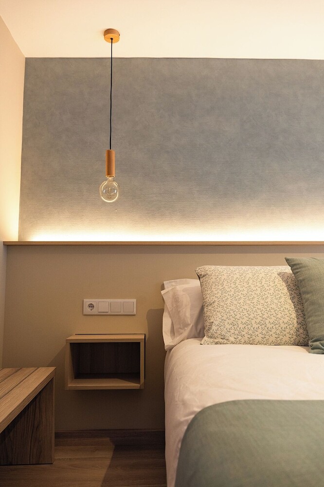Qazris Suites