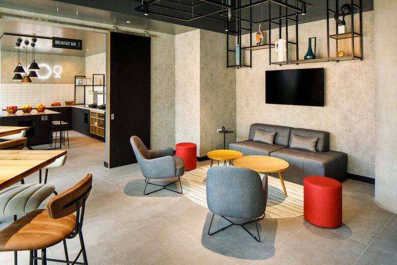 Hotel Ibis London Sutton Point