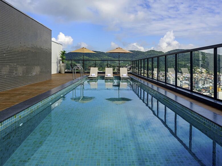 Hotel Ibis Budget Cambori�