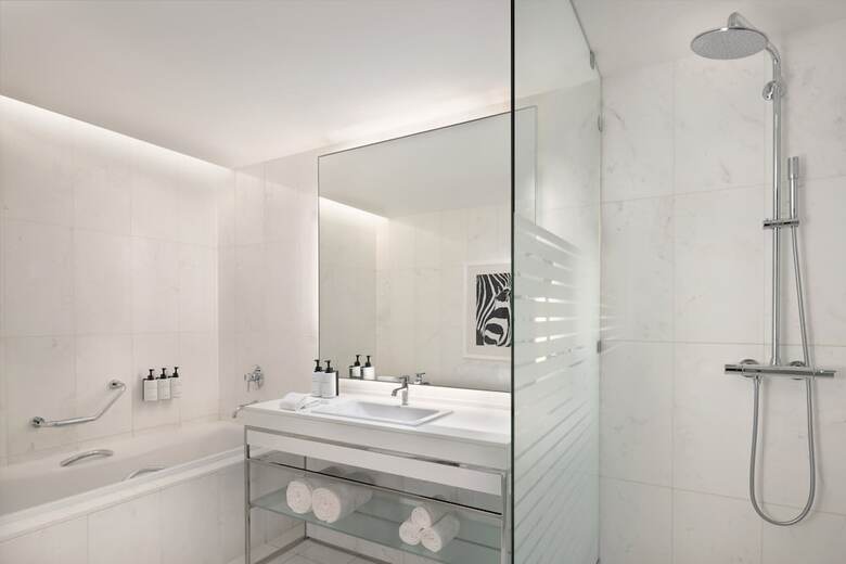 Hotel Intercontinental Luanda Miramar By Ihg