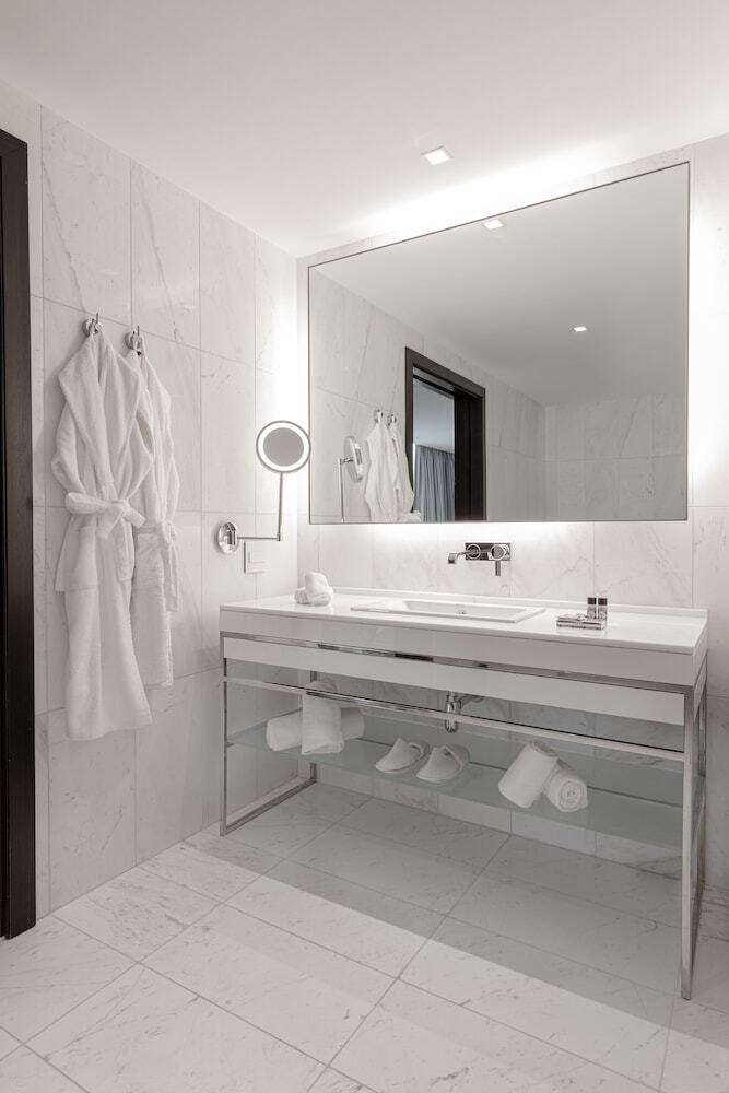 Hotel Intercontinental Luanda Miramar By Ihg