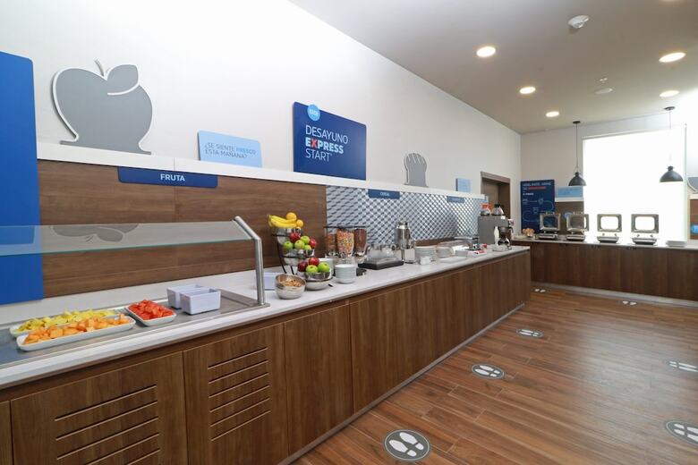 Hotel Holiday Inn Express Monterrey Fundidora By Ihg