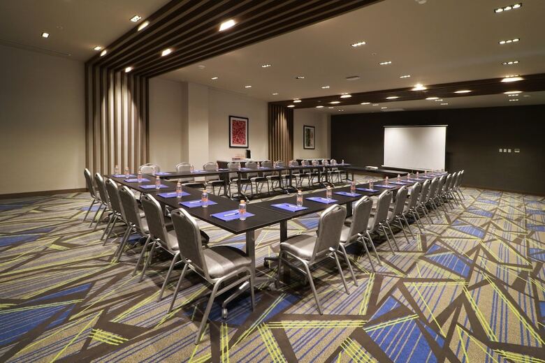 Hotel Holiday Inn Express Monterrey Fundidora By Ihg
