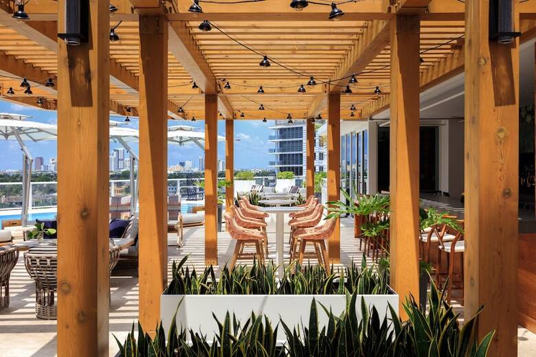 Hotel Kimpton Shorebreak Fort Lauderdale Beach Resort By Ihg