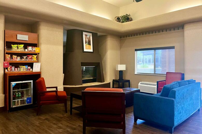 Hotel Comfort Suites Peoria Sports Complex