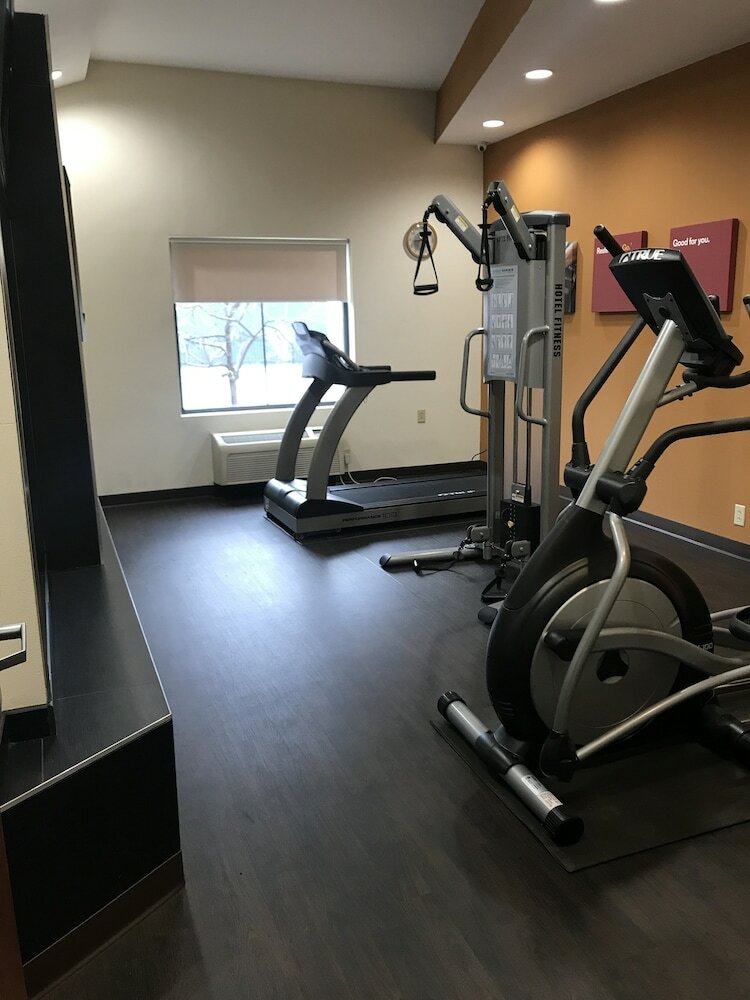 Hotel Comfort Suites Monaca