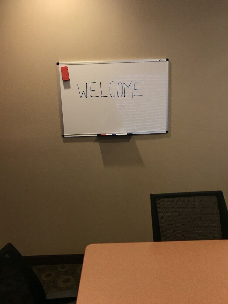 Hotel Comfort Suites Monaca
