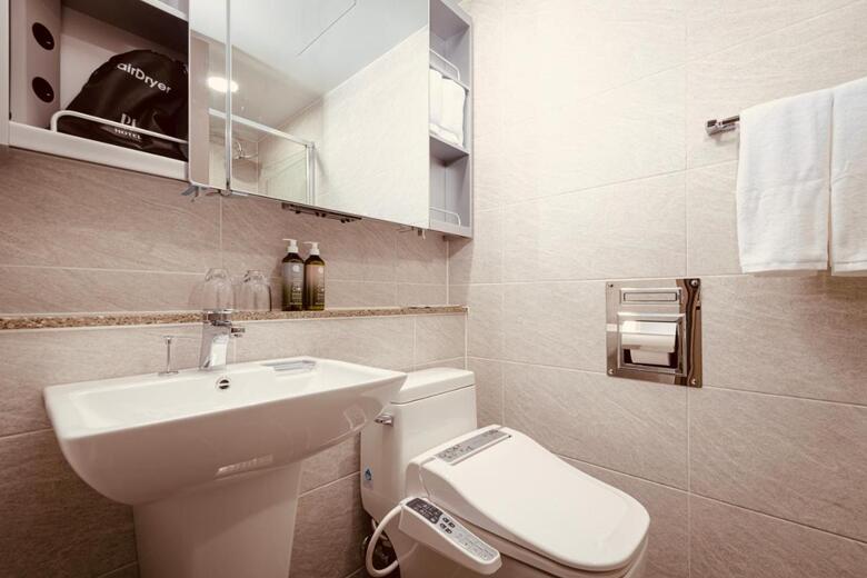 Sollago Myeongdong Hotel & Residence