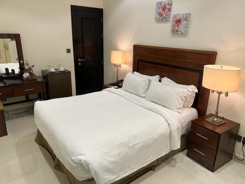 Al Gosaibi Hotel - Villa