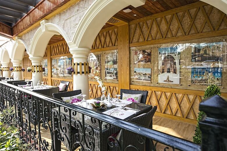 Al Gosaibi Hotel - Villa