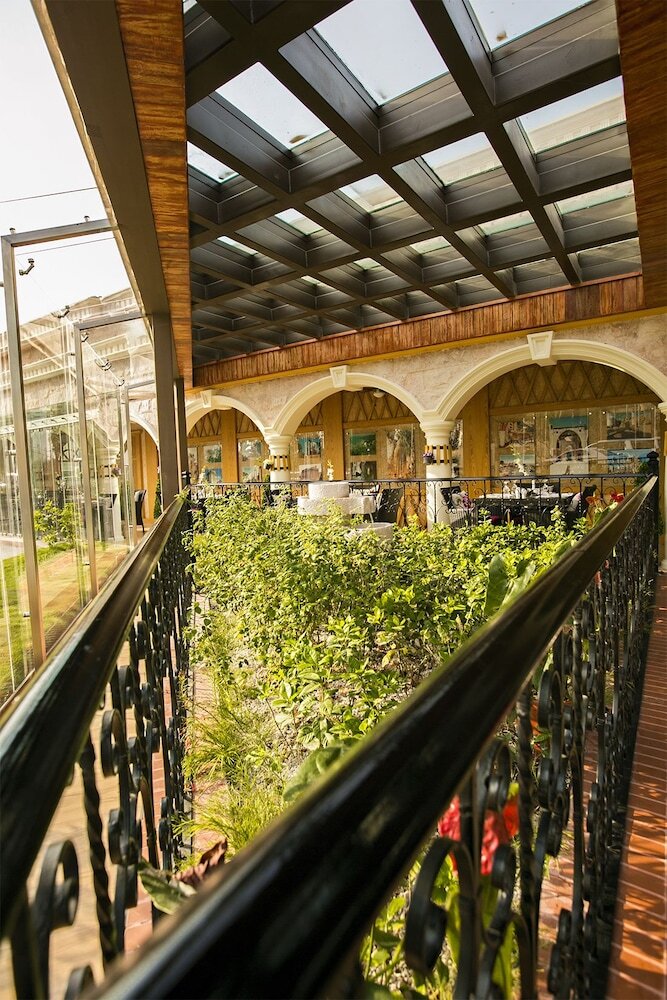 Al Gosaibi Hotel - Villa