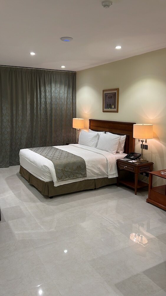 Al Gosaibi Hotel - Villa