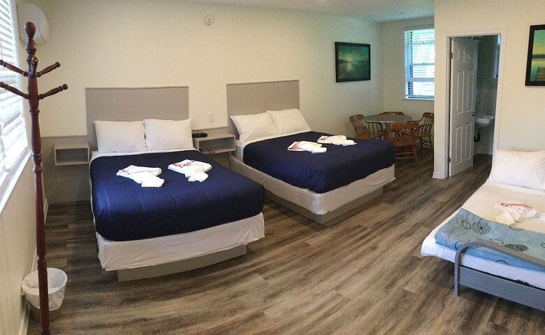 Riverside Park Motel And Campground