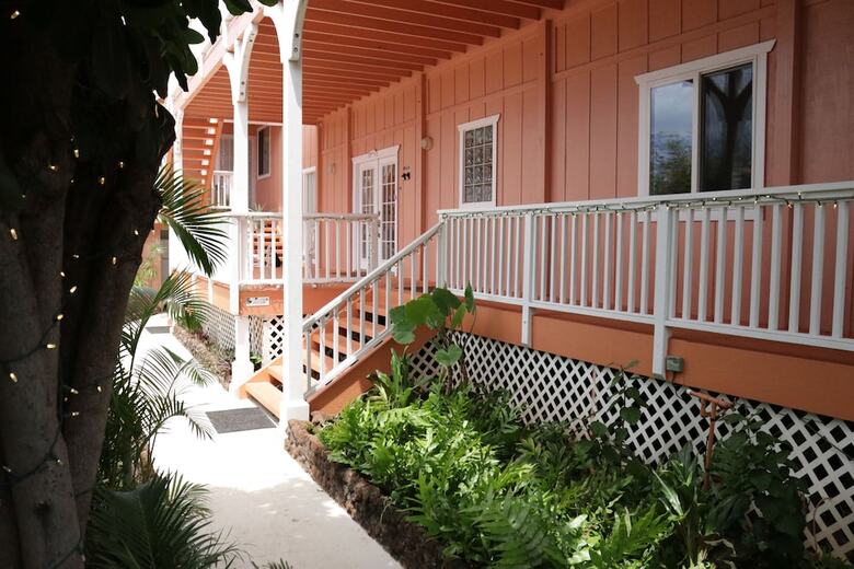 Bed & Breakfast Maui Garden Oasis